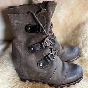 Sorel Joan Wedge women’s Size 7 Lightly used